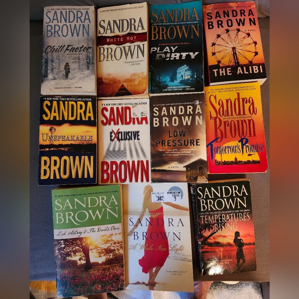 Sandra Brown Book Collection (Lot of 11 Soft Cover)